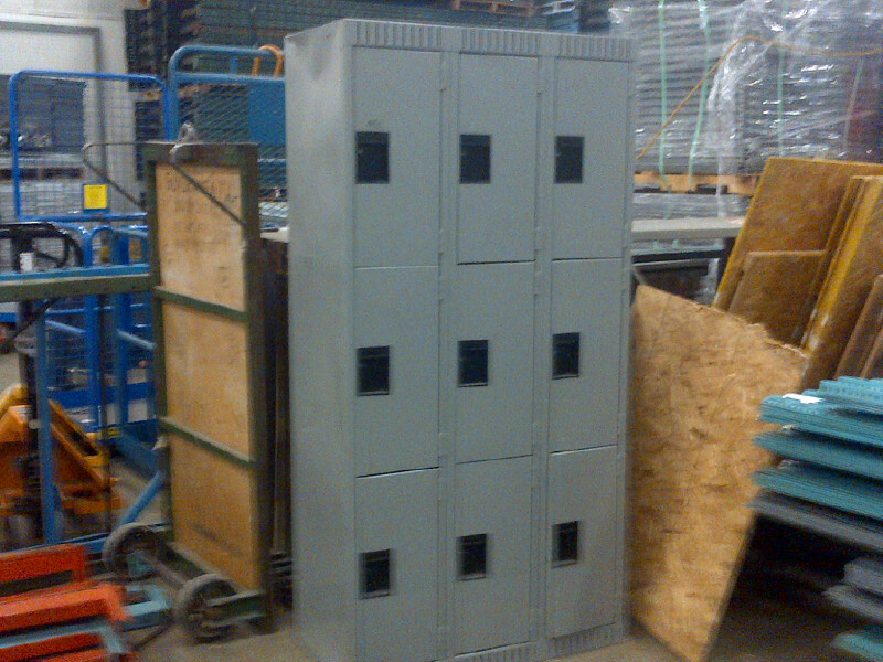 we buy lockers